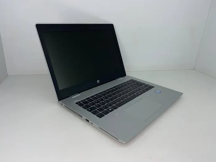 Ноутбук HP ProBook 640 G5 / 14" IPS / Intel Core i5-8365U (4(8) ядра по 1.6-4.1 GHz) / 8GB DDR4 / 256GB SSD / UHD Graphics / WebCam / Win 10 б/в - зображення 2