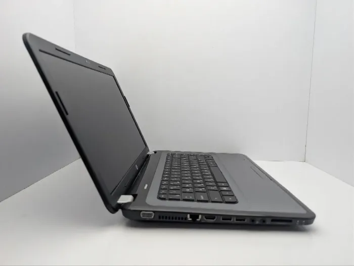 Ноутбук HP Pavilion g6-1195sg / 15.6" (1366x768) TN / AMD Phenom ll P960 (4 ядра по 1.8 GHz) / 6 GB DDR3 / 640 GB HDD / AMD Radeon HD 6470M, 512 MB GDDR3, 64-bit / WebCam / DVD-ROM б/в - зображення 4