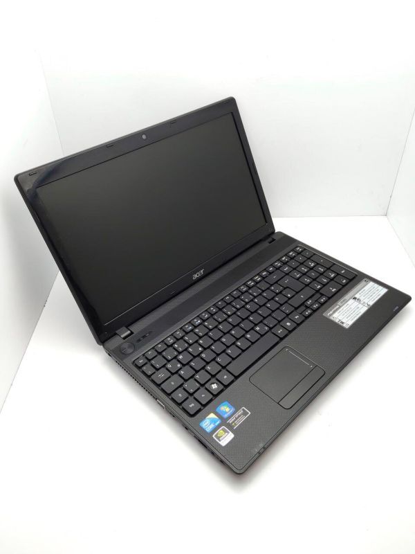Ноутбук Acer Aspire 5742G / 15.6" (1366x768) TN / Intel Core i5-450M (2 (4) ядра по 2.4 - 2.6 GHz) / 6 GB DDR3 / 500 GB HDD / nVidia GeForce GT 540M, 1 GB GDDR3, 128-bit / WebCam / DVD-ROM б/в - зображення 4