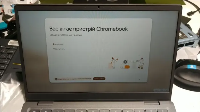 Ультрабук Dell Latitude 3445 / 14" (1920x1080) IPS / AMD Ryzen 3 7320C (4 (8) ядра по 2.4 - 4.1 GHz) / 8 GB DDR4 / 256 GB SSD / AMD Radeon 610M / WebCam / ChromeOS б/в - зображення 3