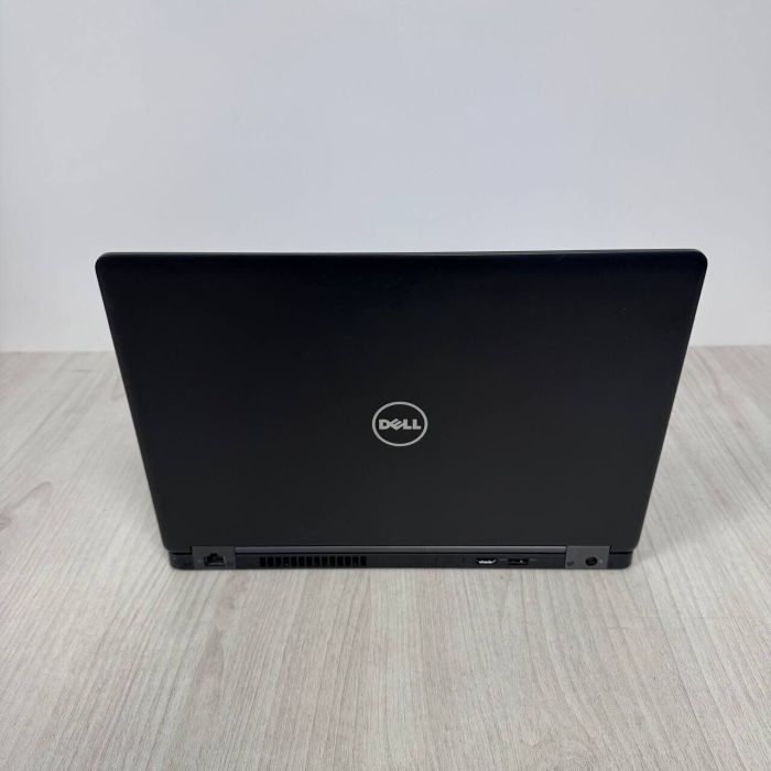 Ультрабук Б-клас Dell Latitude 5480 / 14" (1920x1080) IPS / Intel Core i7-7820HQ (4 (8) ядра по 2.9 - 3.9 GHz) / 8 GB DDR4 / 128 GB SSD M.2 / nVidia GeForce 930MX, 2 GB DDR3, 64-bit / WebCam б/в - зображення 3