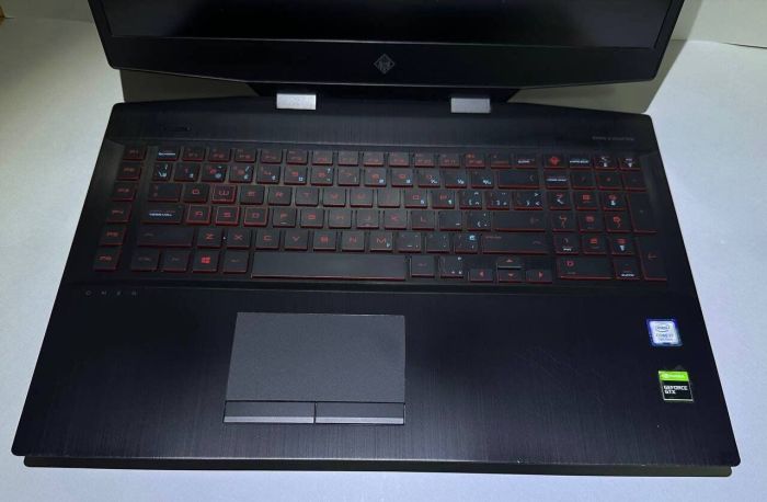 Ігровий ноутбук HP Omen 17-cb0002ca / 17.3" (1920x1080) IPS / Intel Core i7-9750H (6 (12) ядер по 2.6 - 4.5 GHz) / 32 GB DDR4 / 1000 GB SSD / nVidia GeForce GTX 1660 Ti, 6 GB GDDR5, 192-bit / WebCam / Win 11 Home б/в - зображення 5
