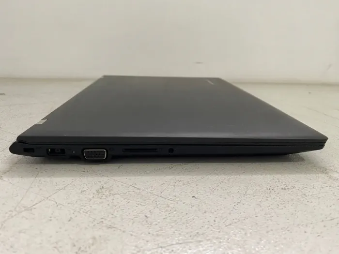 Ноутбук Б-клас Lenovo E31-80 / 13.3" (1366x768) TN / Intel Core i5-6200U (2 (4) ядра по 2.3 - 2.8 GHz) / 8 GB DDR3 / 128 GB SSD / Intel HD Graphics 520 / WebCam б/в - зображення 3