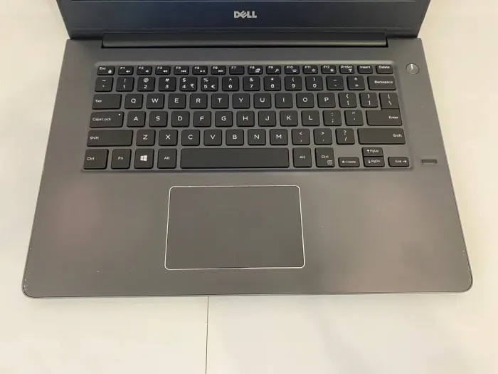 Ноутбук Б-клас Dell Vostro 5468 / 14" (1920x1080) TN / Intel Core i5-7200U (2 (4) ядра по 2.5 - 3.1 GHz) / 16 GB DDR4 / 256 GB SSD / Intel HD Graphics 620 / WebCam / HDMI б/в - зображення 4