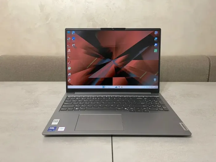 Ультрабук Lenovo ThinkBook 16 G7 IML / 16" (1920x1200) IPS / Intel Core Ultra 5 125U (12 (14) ядер по 1.3 - 4.3 GHz) / 32 GB DDR5 / 1000 GB SSD M.2 / Intel Graphics / WebCam / Fingerprint / HDMI - зображення 2