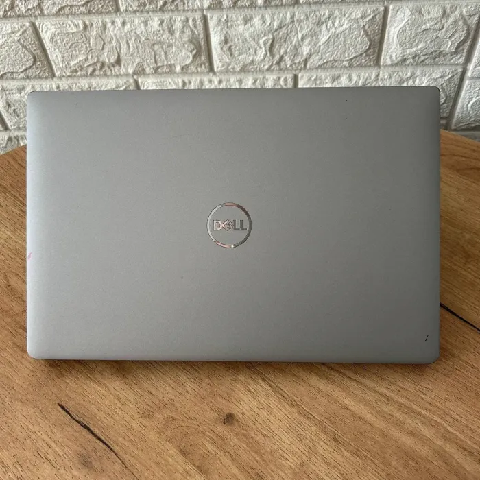 Ультрабук Б-клас Dell Latitude 5420 / 14" (1920x1080) IPS / Intel Core i7-1185G7 (4 (8) ядра по 3.0 - 4.2 GHz) / 16 GB DDR4 / 512 GB SSD / Intel Iris X Graphics / WebCam б/в - зображення 3