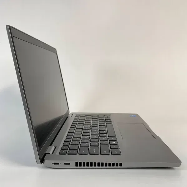 Ультрабук Б-клас Dell Latitude 5430 / 14" (1920x1080) IPS / Intel Core i5-1235U (10 (12) ядер по 3.3 - 4.4 GHz) / 16 GB DDR4 / 256 GB SSD / Intel Iris Xe Graphics / WebCam / HDMI б/в - зображення 4