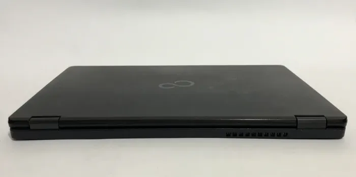 Нетбук Б-клас Fujitsu LifeBook U727 / 12.5" (1920x1080) IPS / Intel Core i5-7200U (2 (4) ядра по 2.5 - 3.1 GHz) / 8 GB DDR4 / 128 GB SSD / Intel HD Graphics 620 / WebCam / Win 10 Pro б/в - зображення 3