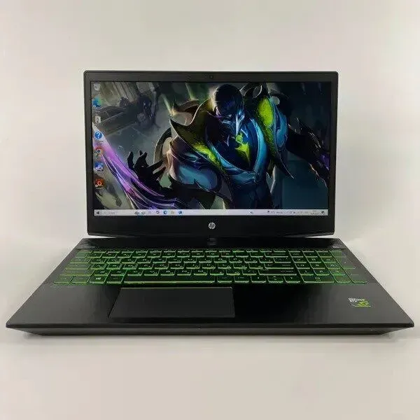 Ігровий ноутбук Б-клас HP Pavilion Gaming 15-cx0056wm / 15.6" (1920x1080) IPS / Intel Core i5-8300H (4 (8) ядра по 2.3 - 4.0 GHz) / 16 GB DDR4 / 512 GB SSD / nVidia Geforce GTX 1050 Ti, 4 GB GDDR5, 128-bit / WebCam / HDMI б/в - зображення 2