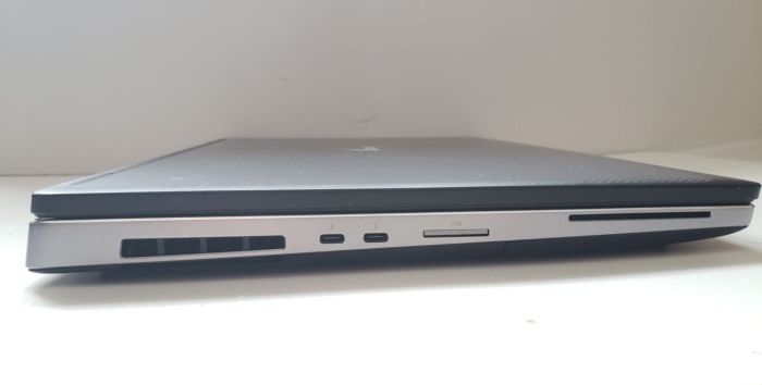 Мобільна робоча станція Dell Precision 7730 / 17,3" (1920x1080) IPS / Intel Core i7-8850H (6 (12) ядра по 2,6 - 4,3 ГГц) / 32 ГБ DDR4 / 128 ГБ SSD + 1000 ГБ SSD / nVidia Quadro P5200, 16 ГБ GDDR5, 256-біт / WebCam б/в - зображення 4