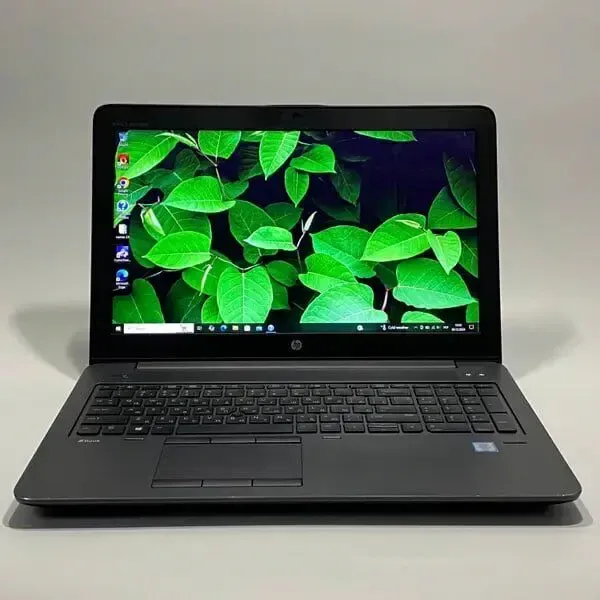 Мобільна робоча станція Б-клас HP zBook 15 G3 / 15.6" (1920x1080) IPS / Intel Core i7-6820HQ (4 (8) ядра по 2.7 - 3.6 GHz) / 16 GB DDR4 / 512 GB SSD / nVidia Quadro M1000M, 2 GB DDR3, 128-bit / Fingerprint / WebCam б/в - зображення 2