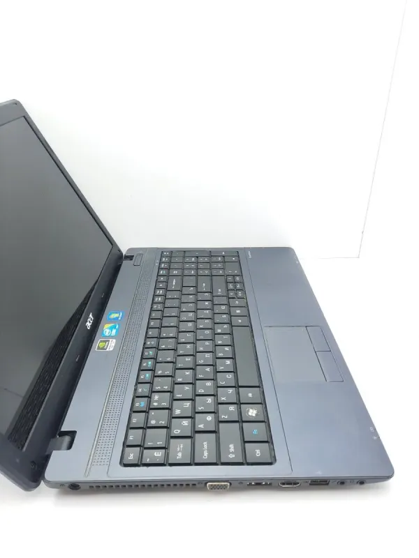 Ноутбук Acer Packard Bell / 15.6" (1366x768) TN / Intel Core i3-350M (2 (4) ядра по 2.26 GHz) / 6 GB DDR3 / 320 GB HDD / nVidia GeForce GT320M, 1 GB DDR3, 64-bit / WebCam б/в - зображення 5