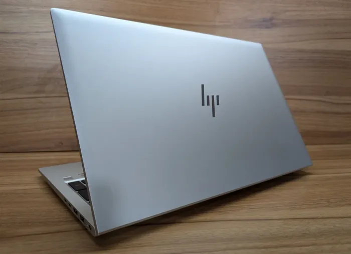 Ультрабук HP EliteBook 850 G7 / 15.6" (1920x1080) IPS / Intel Core i7-10610U (4 (8) ядра по 1.8 - 4.9 GHz) / 16 GB DDR4 / 480 GB SSD / Intel UHD Graphics / WebCam / Fingerprint / Windows 10 б/в - зображення 7