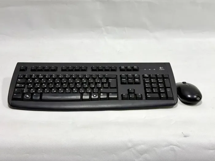 Комп'ютер Fujitsu Esprimo E700 / E710 / E910 SFF / Intel Core i5-3470 (4 ядра по 3.2 - 3.6 GHz) / 8 GB DDR3 / 120GB SSD + 500 GB HDD / Intel HD Graphics 2500 б/в - зображення 7