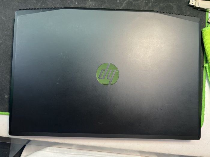 Ігровий ноутбук Б-клас HP Pavilion Gaming 15-cx0058wm / 15.6" (1920x1080) IPS / Intel Core i5-8300H (4 (8) ядра по 2.3 - 4.0 GHz) / 16 GB DDR4 / 480 GB SSD / nVidia GeForce GTX 1050, 4 GB GDDR5, 128-bit / WebCam / HDMI б/в - зображення 8