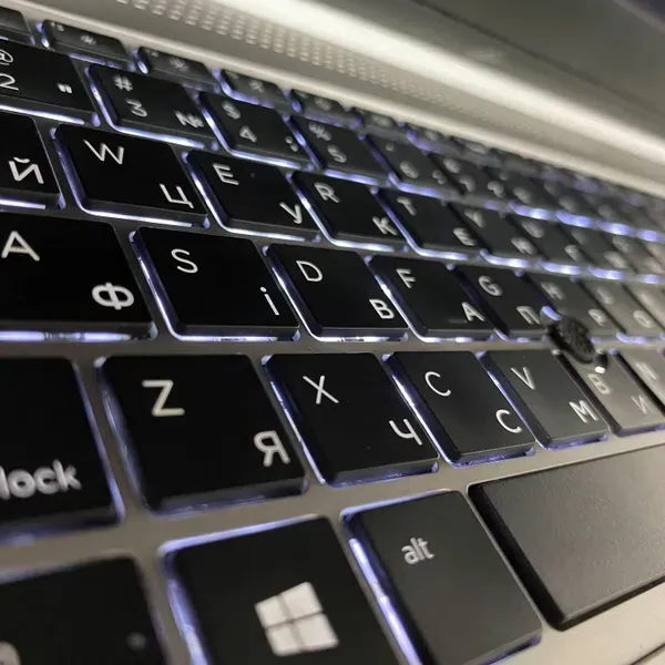 Ультрабук Б-клас HP EliteBook 850 G5 / 15.6" (1920x1080) IPS/ Intel Core i5-8350U (4 (8) ядра по 1.7 - 3.6 GHz) / 16 GB DDR4 / 256 GB SSD / Intel UHD Graphics 620 / WebCam / TouchID б/в - зображення 7