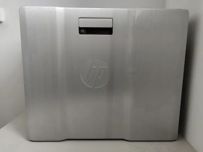 Робоча станція HP Z820 Workstation Tower / 2x Intel Xeon E5-2658 v2 (10 (20) ядер по 2.4 - 3.0 GHz) / 64 GB DDR3 / 240 GB SSD / AMD FirePro W5100, 4 GB GDDR5, 128-bit / DVD-ROM / DisplayPort б/в - зображення 4