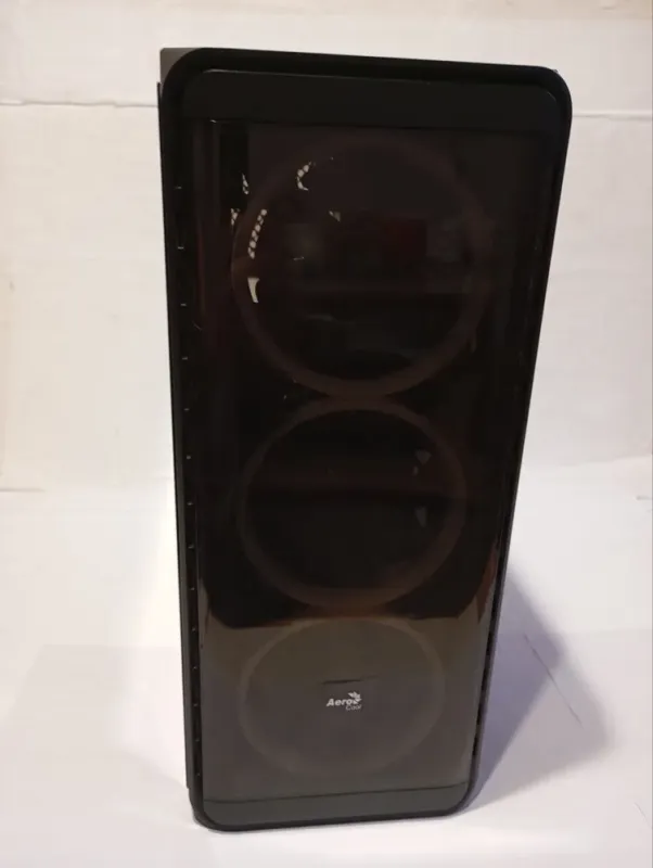 ПК AeroCool SI-5200 Tower / AMD A10-7860K (4 ядра по 3.6 - 4.0 GHz) / 8 GB DDR3 / 128 GB SSD + 500 HDD / AMD Radeon R7 Graphics б/в - зображення 2