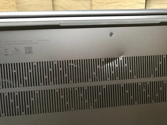 Ігровий ноутбук Б-клас Lenovo IdeaPad 5 Pro 16ARH7 / 16" (2560x1600) IPS / AMD Ryzen 7 6800HS (8 (16) ядер по 3.2 - 4.7 GHz) / 16 GB DDR5 / 256 GB SSD M.2 / nVidia GeForce RTX 3050, 4 GB GDDR6, 128-bit б/в - зображення 10