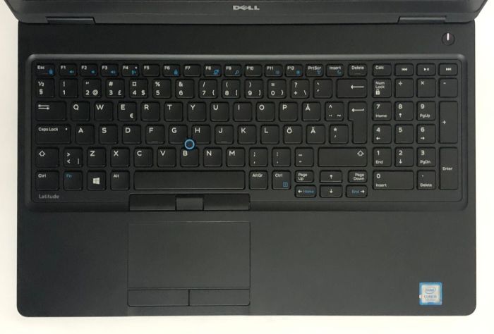 Ігровий ноутбук Dell Latitude 5580 / 15,6" (1920x1080) IPS / Intel Core i5-7440HQ (4 ядра по 2,8 - 3,8 ГГц) / 8 ГБ DDR4 / 256 ГБ SSD / nVidia GeForce 940MX, 2 ГБ GDDR5, 64-біт / Веб-камера б/в - зображення 8