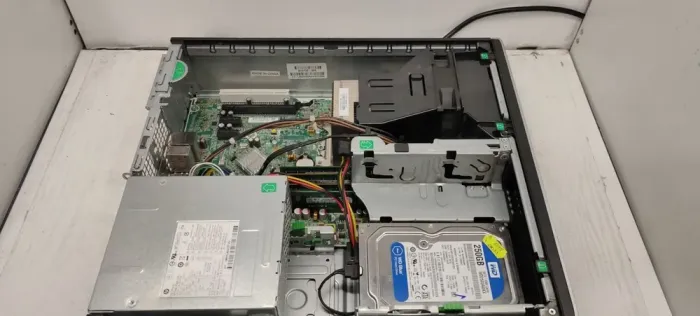 Комп'ютер HP Compaq / Pentium G630 (2 ядра по 2.7GHz) / 4GB DDR3 / 250GB HDD / HD Graphics б/в - зображення 4