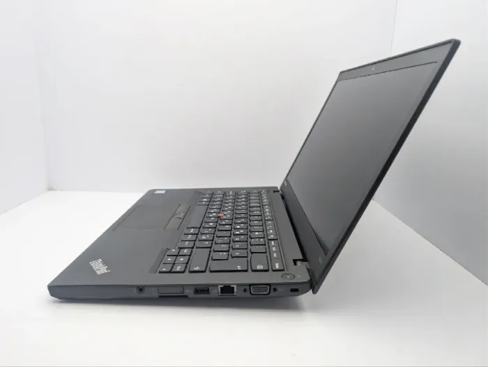 Ультрабук Lenovo ThinkPad T450s / 14" (1920x1080) IPS / Intel Core i5-5300U (2 (4) ядра по 2.3 - 2.9 GHz) / 8 GB DDR3 / 256 GB SSD / Intel HD Graphics 5500 / WebCam б/в - зображення 5