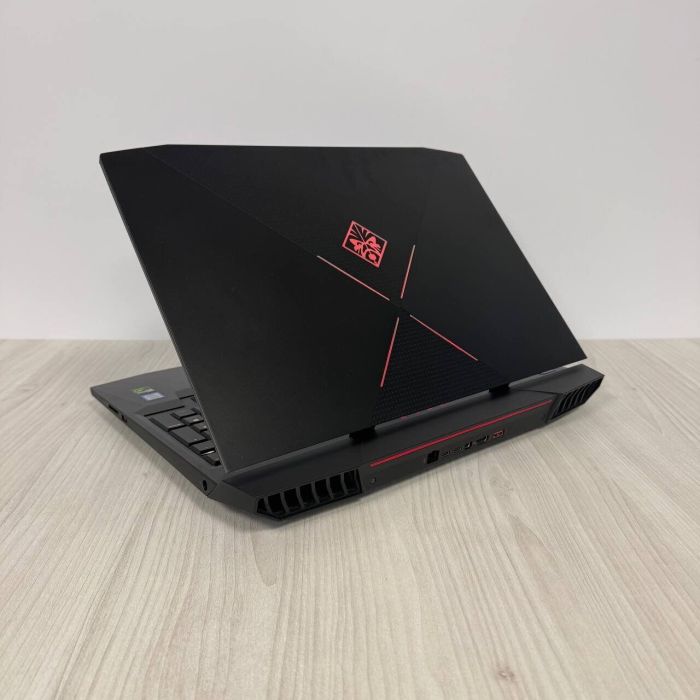 Ігровий ноутбук HP Omen X 17-ap010nr / 17.3" (1920x1080) IPS / Intel Core i7-7700HQ (4 (8) ядра по 2.8 - 3.8 GHz) / 16 GB DDR4 / 1000 GB SSD NVMe / nVidia GeForce GTX 1070, 8 GB GDDR5, 256-bit / WebCam б/в - зображення 6