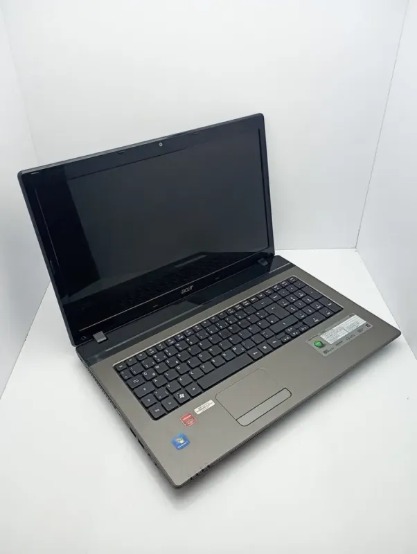 Ноутбук Acer Aspire 7750G / 17.3" (1600x900) TN / Intel Core i7-2630QM (4 (8) ядра по 2.0 - 2.9 GHz) / 8 GB DDR3 / 120 GB SSD / AMD Radeon HD 7670M, 2 GB DDR3, 128-bit / WebCam б/в - зображення 3