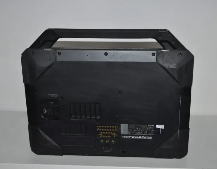 Захищений ноутбук Б-клас Dell Latitude 5414 Rugged / 14" (1366x768) TN / Intel Core i5-6300U (2 (4) ядра по 2.4 - 3.0 GHz) / 16 GB DDR4 / 500 GB SSD / Intel HD Graphics 520 / WebCam / Wi-Fi / Bluetooth / Windows 11 Pro б/в - зображення 10