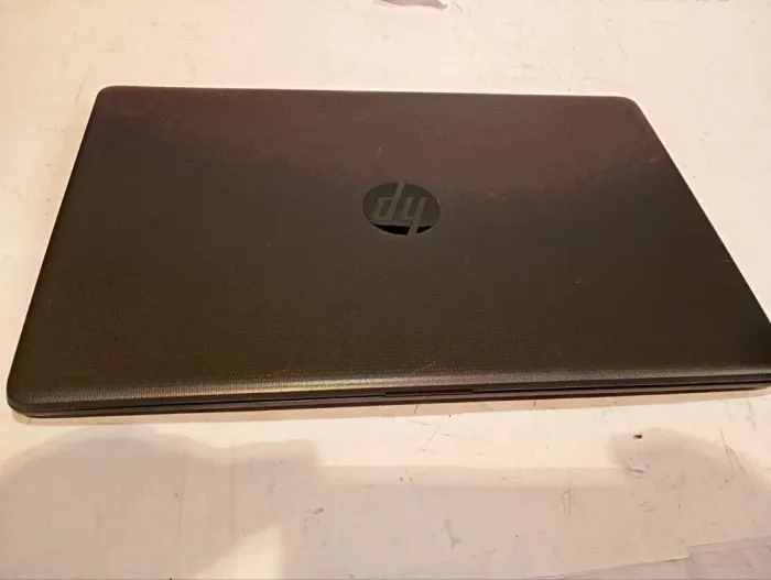 Ультрабук Б-клас HP 255 G7 / 15.6" (1920x1080) TN / AMD A6-9225 (2 ядра по 2.6 - 3.0 GHz) / 8 GB DDR4 / 1000 GB HDD / AMD Radeon R4 Graphics / WebCam б/в - зображення 4