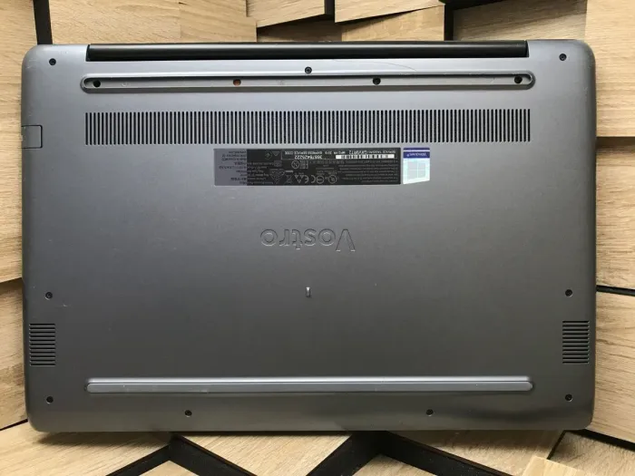 Ноутбук Б-клас Dell Vostro 5581 / 15.6" (1920x1080) IPS / Intel Core i5-8265U (4 (8) ядра по 1.6 - 3.9 GHz) / 8 GB DDR4 / 256 GB SSD M.2 / Intel UHD Graphics 620 / WebCam / HDMI / Windows 10 б/в - зображення 9