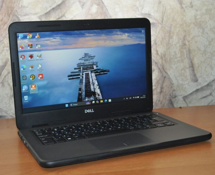 Ноутбук Б-клас Dell Latitude 3310 / 13,3" (1920x1080) TN / Intel Core i3-8145U (2 (4) ядра по 2,1 - 3,9 ГГц) / 8 ГБ DDR4 / 240 ГБ SSD M.2 / Intel UHD Graphics / WebCam / Windows 11 Pro Education б/в - зображення 7
