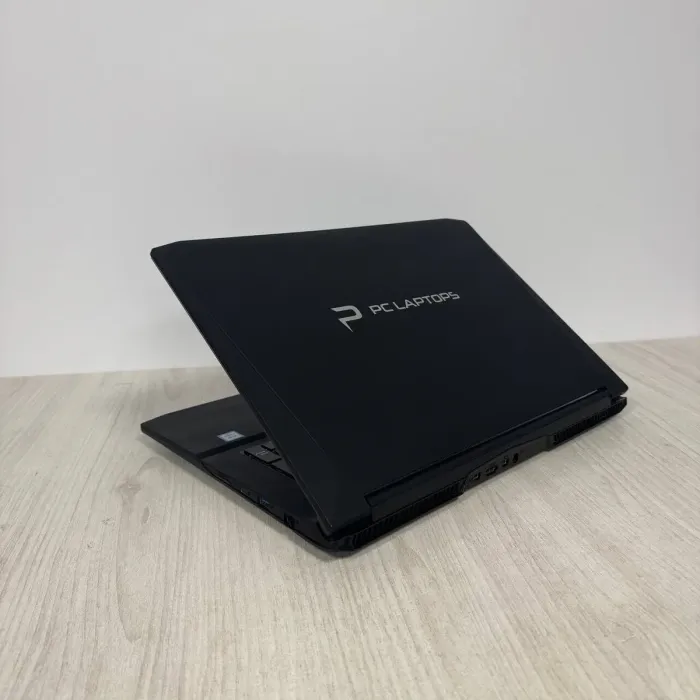 Ігровий ноутбук Б-клас Eluktronics N170RD1 / 17.3" (1920x1080) TN / Intel Core i7-6700HQ (4 (8) ядра по 2.6 - 3.5 GHz) / 16 GB DDR4 / 120 GB SSD + 1000 GB HDD / nVidia GeForce GTX 960M, 2 GB GDDR5, 128-bit / WebCam б/в - зображення 9