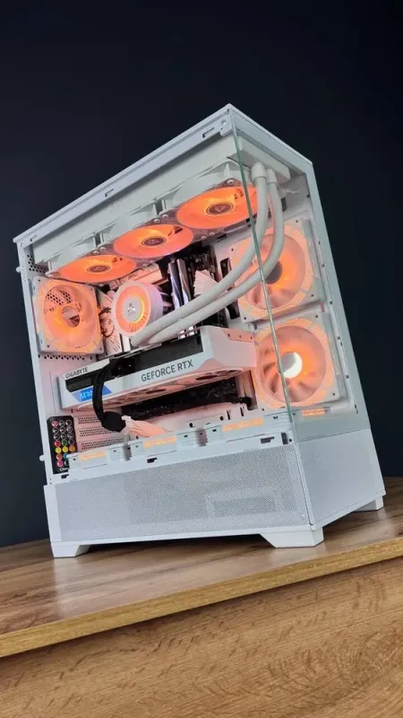 Збірка під замовлення: ігровий ПК GameMax Vista AW White Tower / Intel Core i7-14700F (20 (28) ядер по 1.5 - 5.4 GHz) / 64 GB DDR5 / 1000 GB SSD M.2 / nVidia GeForce RTX 4070 Ti, 12 GB GDDR6X, 192-bit / 850W - зображення 2