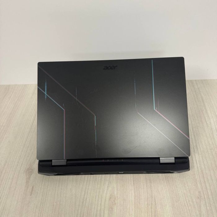 Ігровий ноутбук Б-класу Acer Nitro 5 AN515-58 / 15,6" (1920x1080) IPS / Intel Core i5-12450H (8 (12) ядер по 2,0 - 4,4 ГГц) / 16 ГБ DDR5 / 1000 ГБ SSD NVMe / nVidia GeForce RTX 3050, 4 ГБ GDDR6, 128-біт / WebCam б/в - зображення 3