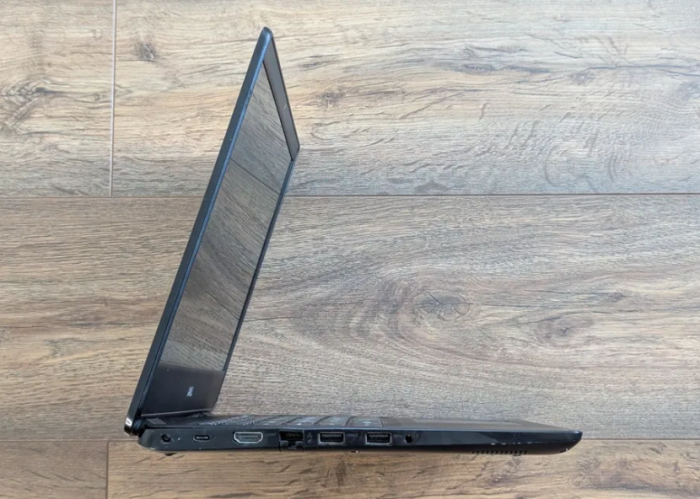 Ультрабук Dell Latitude 3400 / 14" (1920x1080) IPS / Intel Core i5-8265U (4 (8) ядра по 1.6 - 3.9 GHz) / 8 GB DDR4 / 128 GB SSD / Intel UHD Graphics / WebCam б/в - зображення 4