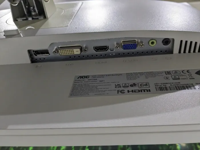 Монітор AOC 24P1 / 23.8" (1920x1080) IPS / VGA, DVI, DisplayPort, HDMI, USB / Вбудовані колонки 2x 2W б/в - зображення 3