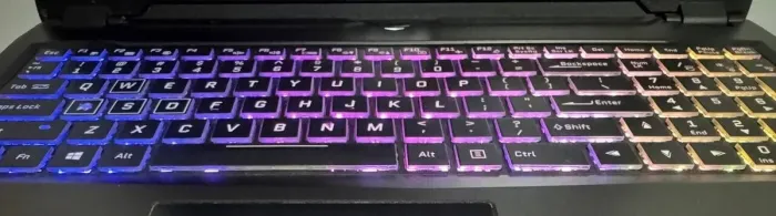 Ігровий ноутбук Б-класу Clevo Lambda P960RF / 15,6" (1920x1080) IPS / Intel Core i7-9750H (6 (12) ядер по 2,6 - 4,5 ГГц) / 32 ГБ DDR4 / 512 ГБ SSD / nVidia GeForce RTX 2070 Max-Q, 8 ГБ GDDR6, 256-біт / Без веб-камери б/в - зображення 12