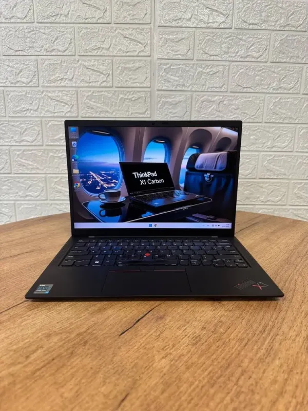 Ультрабук Б-клас Lenovo ThinkPad X1 Carbon Gen 9 / 14" (1920x1200) IPS / Intel Core i7-1185G7 (4 (8) ядра по 3.0 - 4.8 GHz) / 16 GB DDR4 / 512 GB SSD / Intel Iris Xe Graphics / WebCam б/в - зображення 2