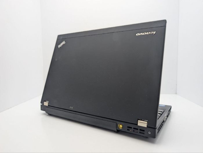 Нетбук Lenovo ThinkPad X220 / 12.5" (1366x768) TN / Intel Core i5-2520M (2 (4) ядра по 2.5 - 3.2 GHz) / 8 GB DDR3 / 500 GB HDD / Intel HD Graphics 3000 / WebCam б/в - зображення 8
