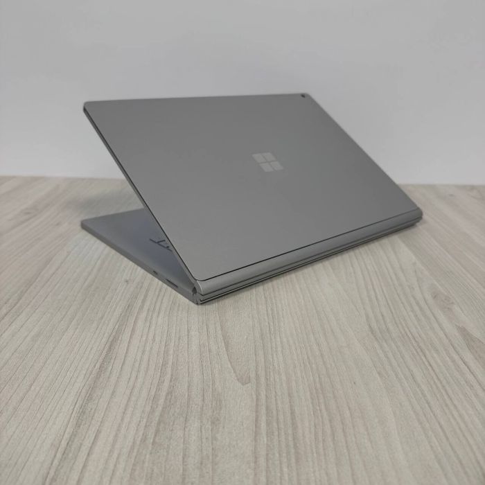 Ігровий ультрабук-трансформер Б-клас Microsoft Surface Book 3 / 15.0" (3240x2160) IPS Touch / Intel Core i7-1065G7 (4 (8) ядра по 1.3 - 3.9 GHz) / 32 GB DDR4 / 500 GB SSD NVMe / nVidia GeForce GTX 1660 Ti Max-Q, 6 GB GDDR6, 192-bit / WebCam б/в - зображення 6