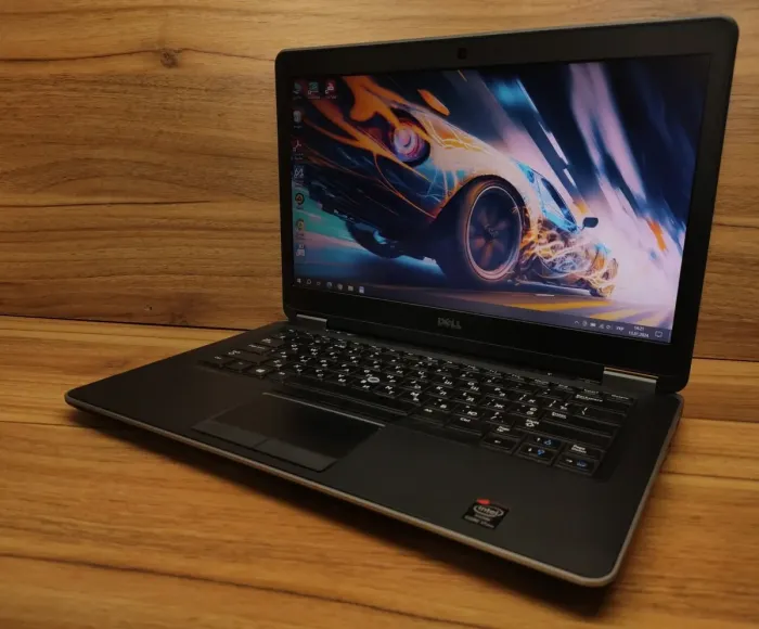 Ноутбук Б-клас Dell Latitude E7440 / 14" (1366x768) TN / Intel Core i7-4600U (2 (4) ядра по 2.1 - 3.3 GHz) / 8 GB DDR3 / 256 GB SSD / Intel HD Graphics 4400 / WebCam / Windows 10 б/в - зображення 7