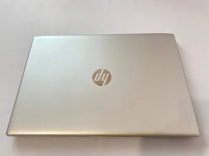 Ноутбук Б-клас HP ProBook 450 G5 / 15.6" (1920x1080) IPS / Intel Core i5-8250U (4 (8) ядра по 1.6 - 3.4 GHz) / 16 GB DDR4 / 256 GB SSD / Intel UHD Graphics 620 / WebCam б/в - зображення 9