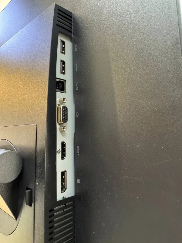 Монітор Lenovo ThinkVision T24i-30 / 24" (1920x1080) IPS / VGA, DisplayPort, HDMI, USB 3.0 / VESA 100x100 б/в - зображення 3