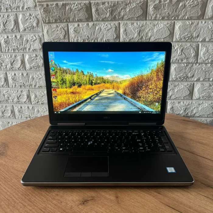 Мобільна робоча станція Dell Precision 7510 / 15.6" (1920x1080) IPS / Intel Core i7-6820HQ (4 (8) ядра по 2.7 - 3.6 GHz) / 16 GB DDR4 / 128 GB SSD M.2 + 500 GB HDD / nVidia Quadro M1000M, 2 GB GDDR5, 128-bit / WebCam б/в - зображення 2