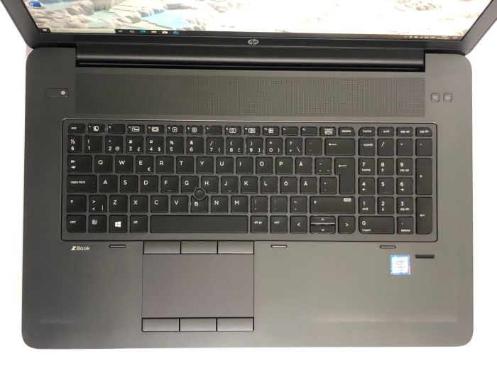 Мобільна робоча станція Б-класу HP ZBook 17 G3 / 17,3" (1920x1080) IPS / Intel Core i7-6820HQ (4 (8) ядра по 2,7 - 3,6 ГГц) / 16 ГБ DDR4 / 512 ГБ SSD / nVidia Quadro М4000M, 4 ГБ GDDR5, 256-bit / WebCam / Win 10 Pro б/в - изображение 8