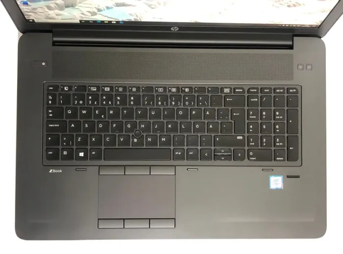 Мобільна робоча станція Б-класу HP ZBook 17 G3 / 17,3" (1920x1080) IPS / Intel Core i7-6820HQ (4 (8) ядра по 2,7 - 3,6 ГГц) / 16 ГБ DDR4 / 512 ГБ SSD / nVidia Quadro М4000M, 4 ГБ GDDR5, 256-bit / WebCam / Win 10 Pro б/в - зображення 8