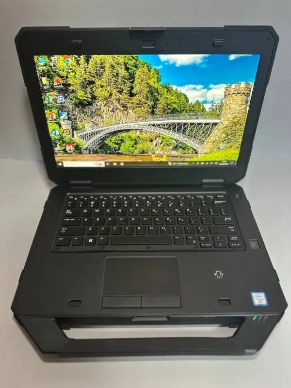 Захищений ноутбук Dell Latitude 5414 Rugged / 14" (1920x1080) IPS / Intel Core i7-6600U (2 (4) ядра по 2.6 - 3.4 GHz) / 16 GB DDR4 / 512 GB SSD / Intel HD Graphics 520 / WebCam / Win 11 б/в - зображення 2