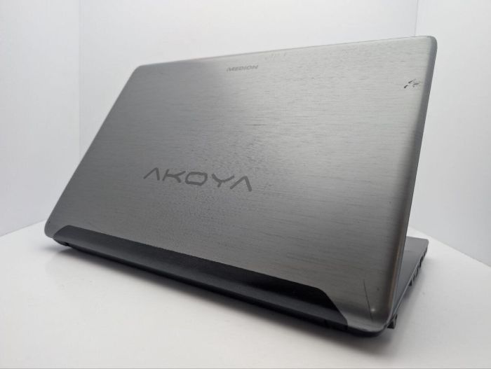 Ноутбук Medion Akoya E6232 / 15.6" (1366x768) TN / Intel Core i3-3110M (2 (4) ядра по 2.4 GHz) / 8 GB DDR3 / 750 GB HDD / Intel HD Graphics 4000 / WebCam / DVD-ROM б/в - зображення 7