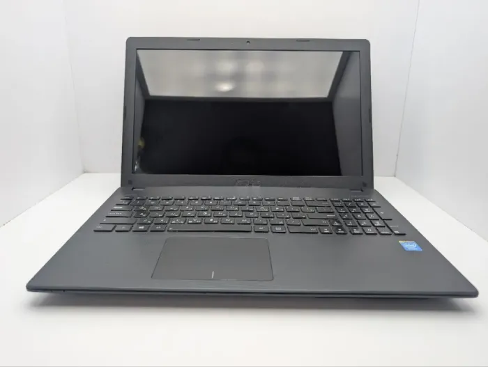 Ноутбук Asus R512C / 15.6" (1366x768) TN / Intel Core i3-3217U (2 (4) ядра по 1.8 GHz) / 4 GB DDR3 / 250 GB HDD / Intel HD Graphics 4000 / WebCam / DVD-ROM б/в - зображення 2